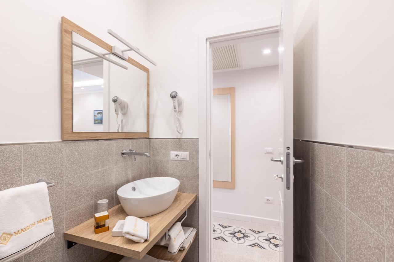 Maison Marie Deluxe Apartment Sorrento Bagian luar foto