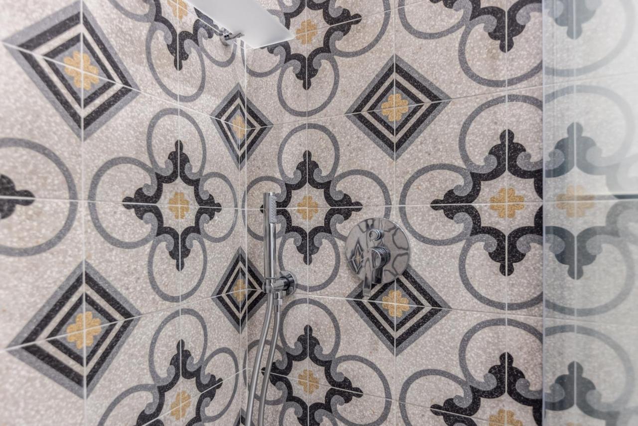 Maison Marie Deluxe Apartment Sorrento Bagian luar foto