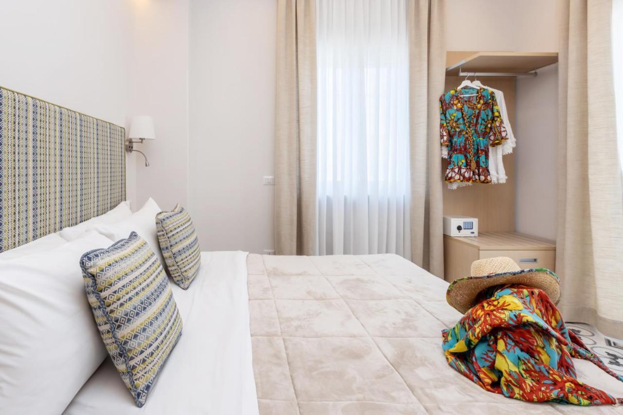 Maison Marie Deluxe Apartment Sorrento Bagian luar foto